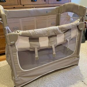 Arms reach cosleeper. Perfect for snuggles close to mom.